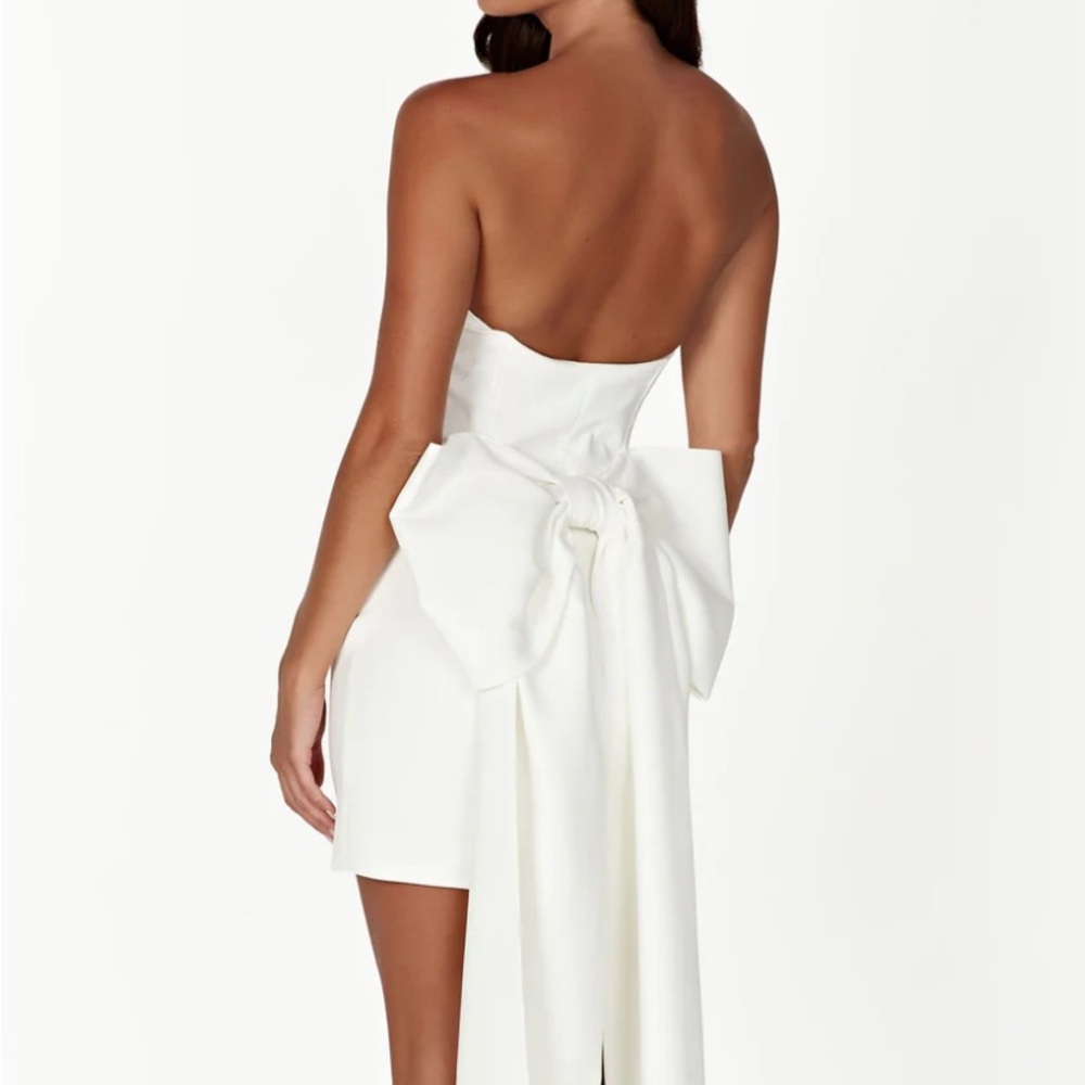 White Strapless Backless Tie Front Sheath Dress